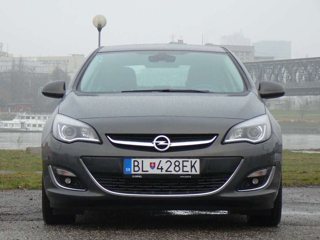 Opel Astra Sedan 1.7 CDTi