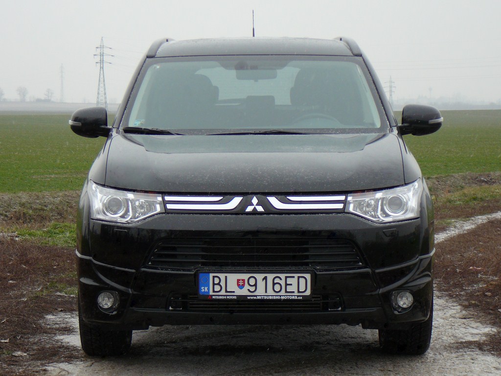 Mitsubishi Outlander 2.2 DI-D AWD