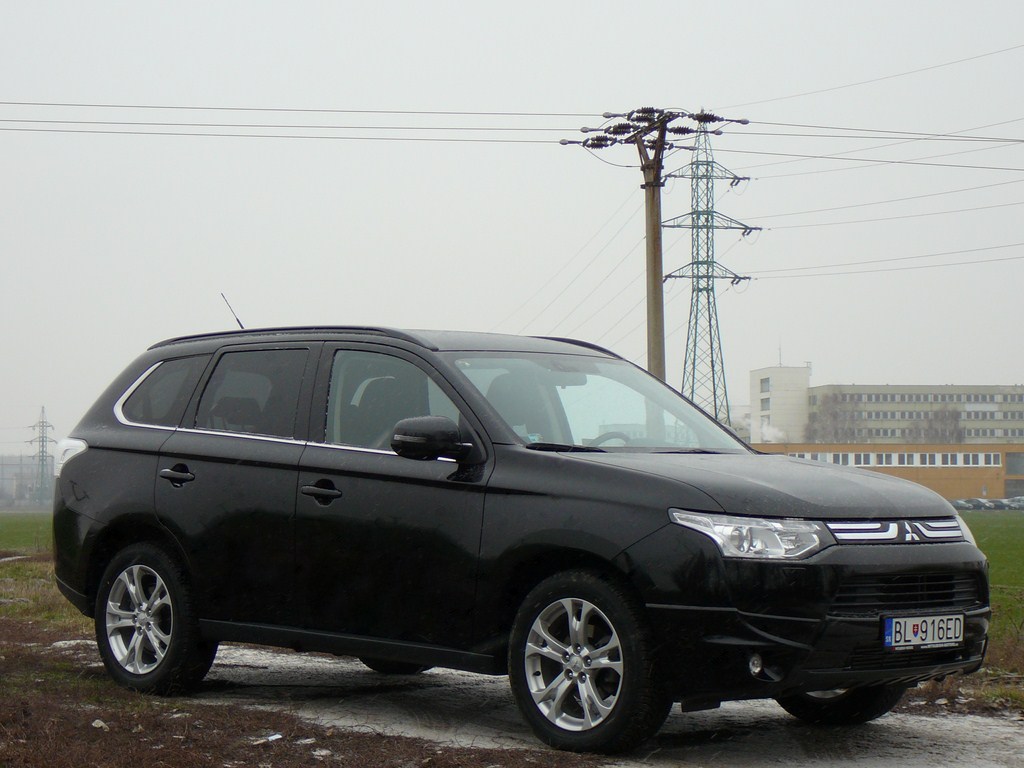 Mitsubishi Outlander 2.2 DI-D AWD