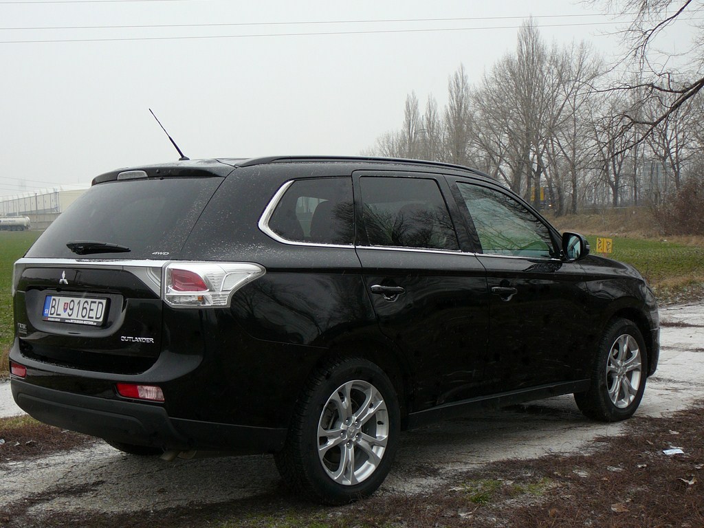 Mitsubishi Outlander 2.2 DI-D AWD