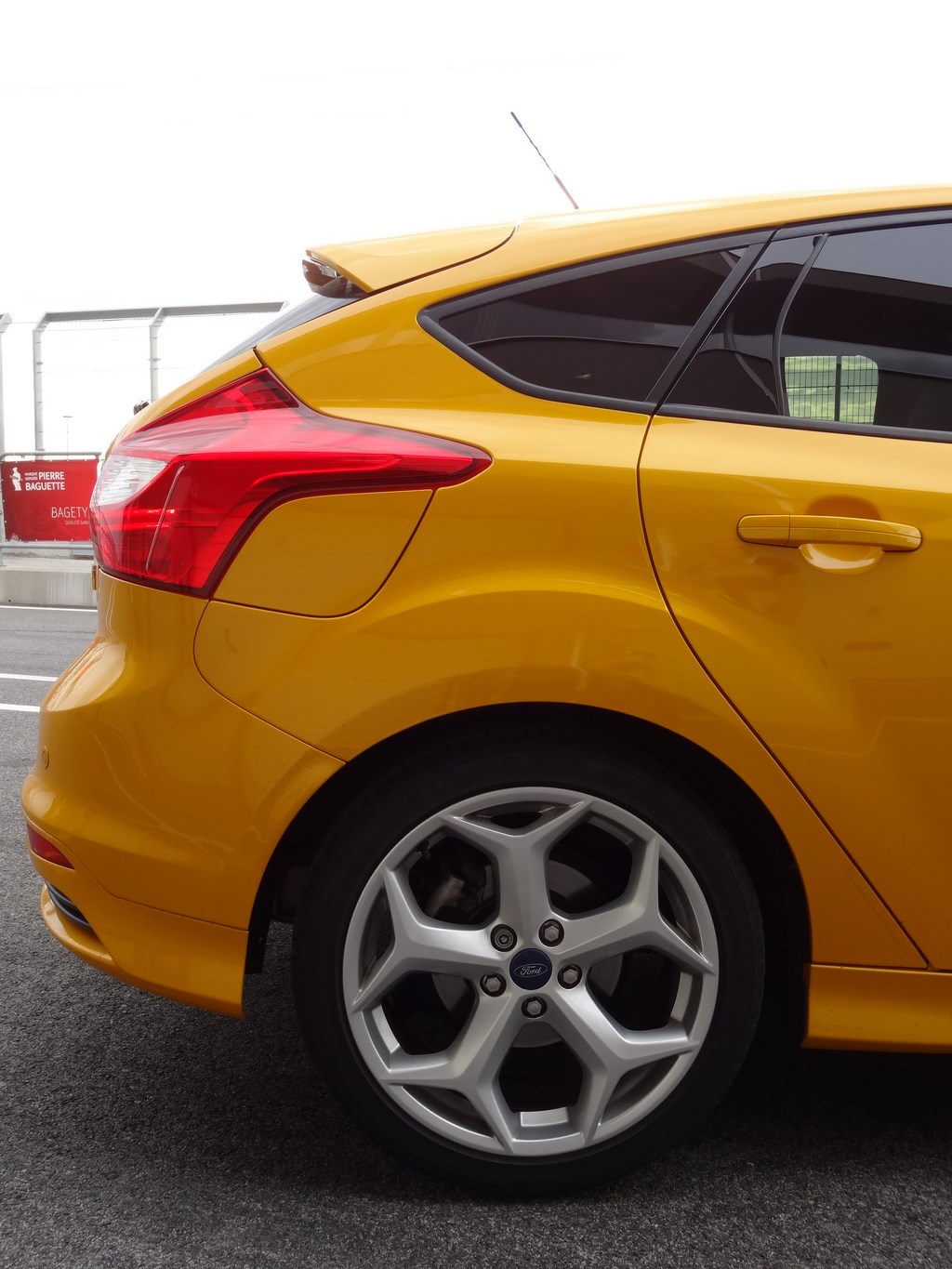 Focus ST vs. Mégane RS