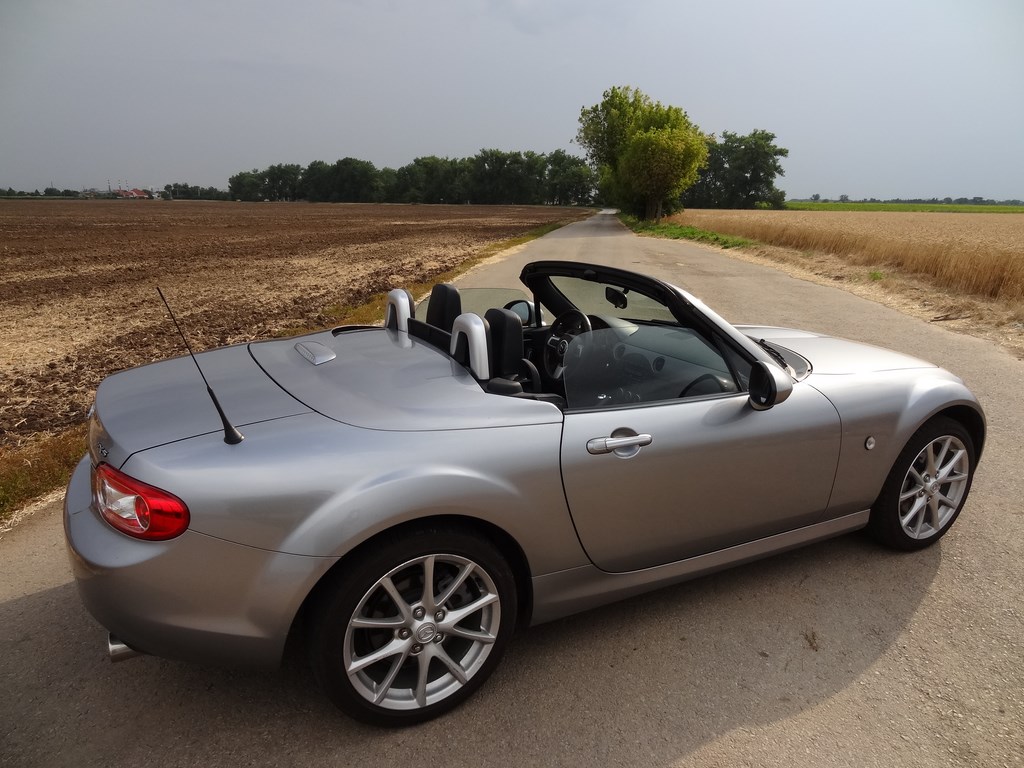 Mazda MX- 5 2.0 Roadster Coupé