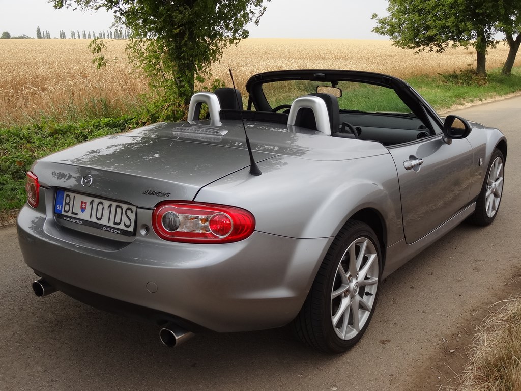 Mazda MX- 5 2.0 Roadster Coupé