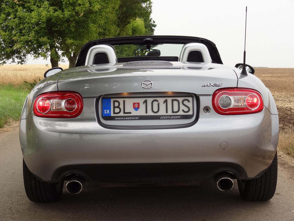 Mazda MX- 5 2.0 Roadster Coupé