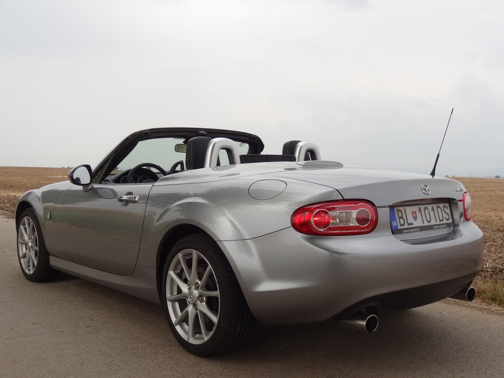 Mazda MX- 5 2.0 Roadster Coupé