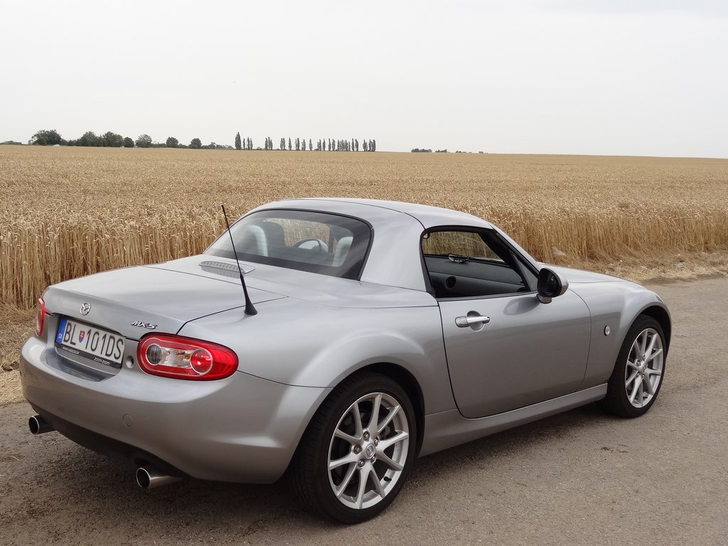 Mazda MX- 5 2.0 Roadster Coupé