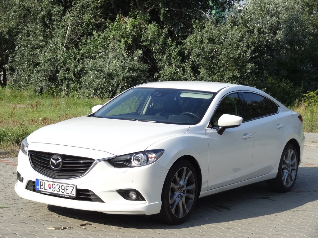 Mazda6 vs. Peugeot 508