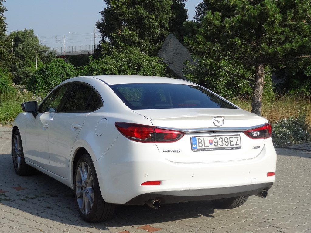 Mazda6 vs. Peugeot 508