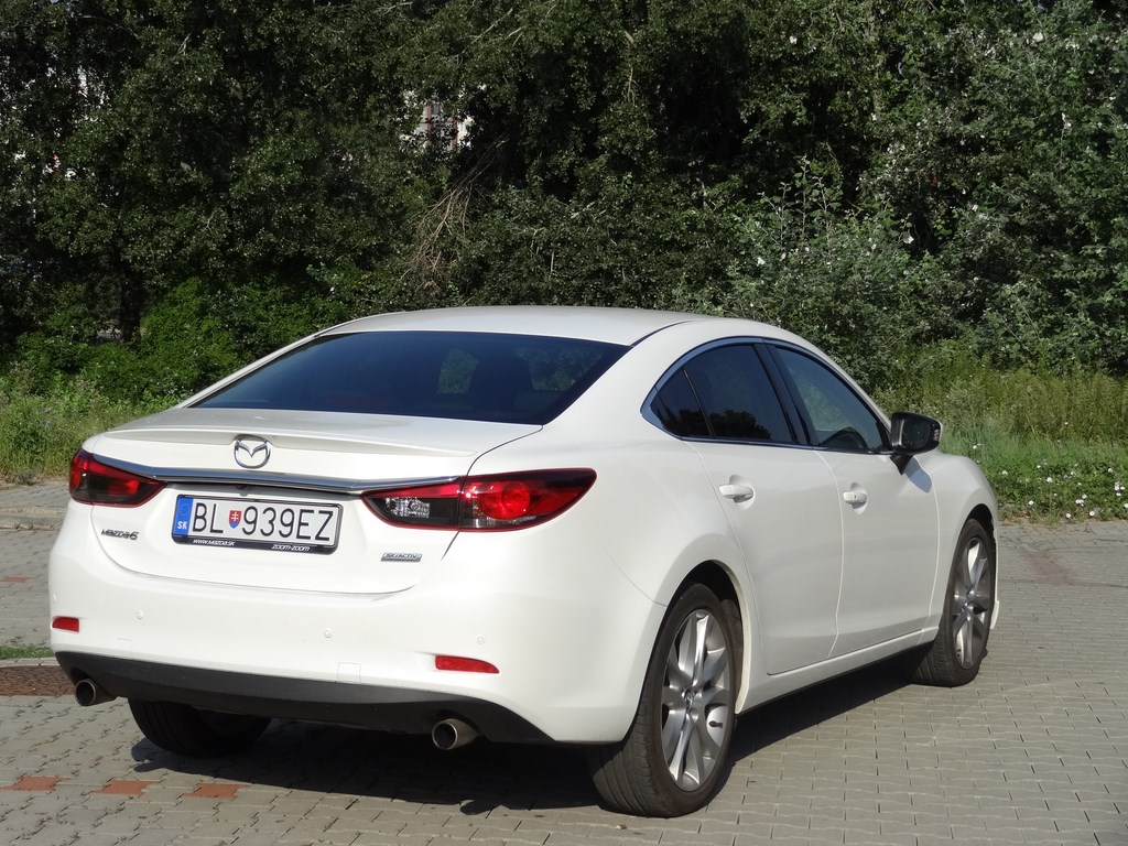 Mazda6 vs. Peugeot 508