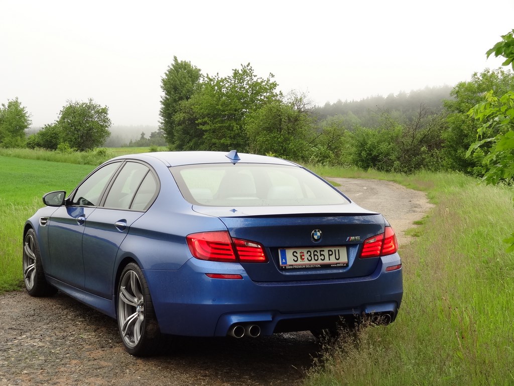 BMW M5 (F10) 4.4l V8 BiTurbo