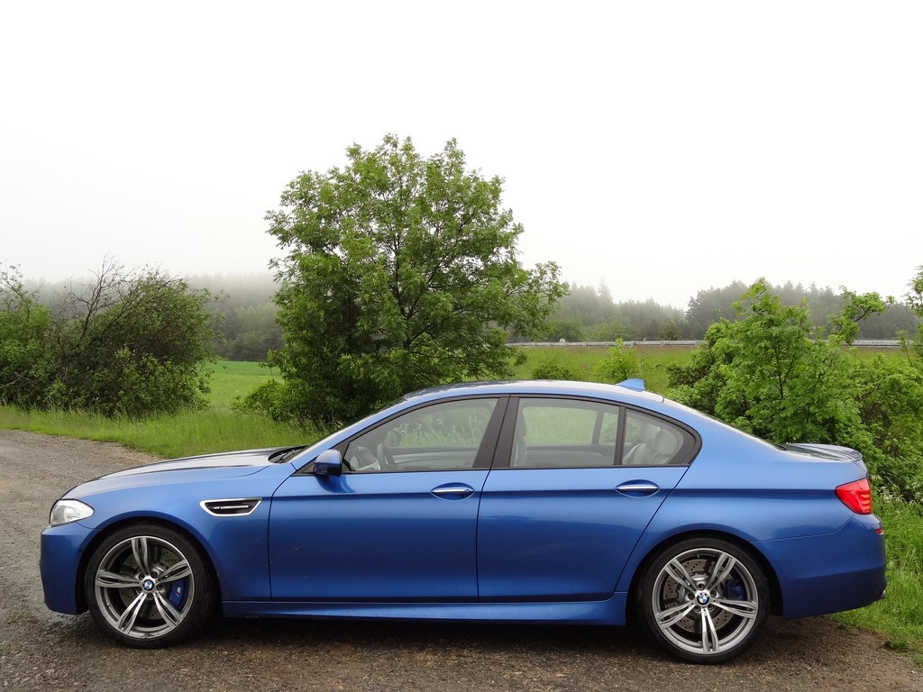 BMW M5 (F10) 4.4l V8 BiTurbo