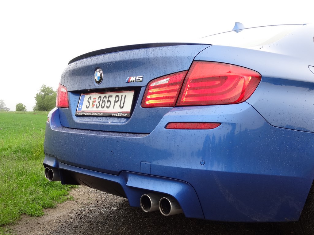 BMW M5 (F10) 4.4l V8 BiTurbo