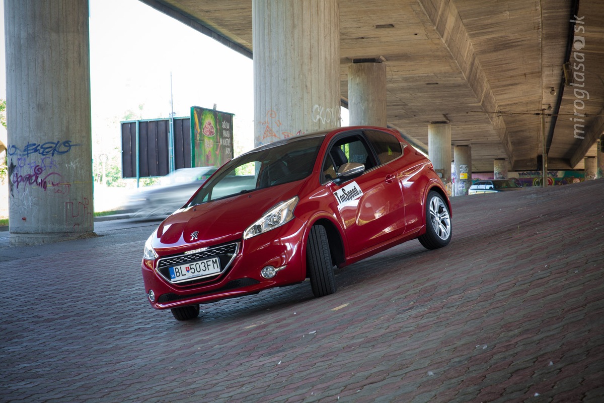 Peugeot 208 GTi