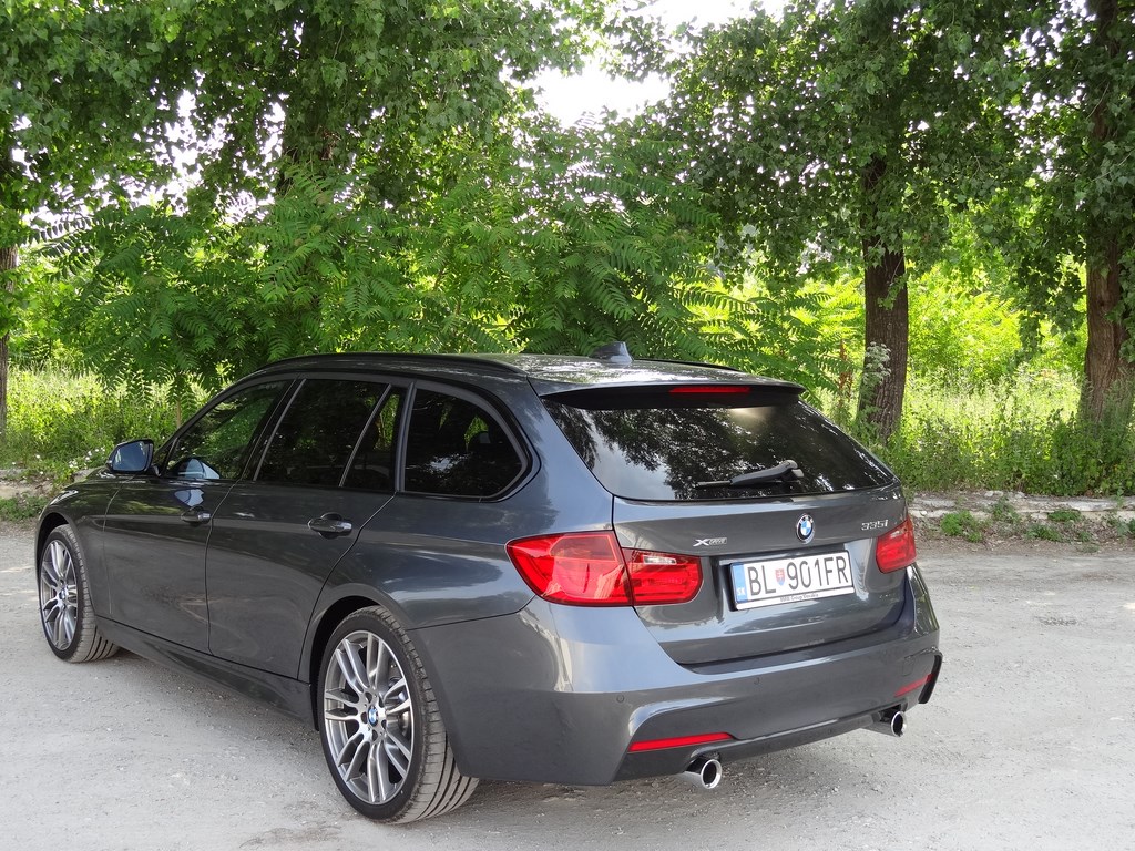 BMW 335i xDrive Touring