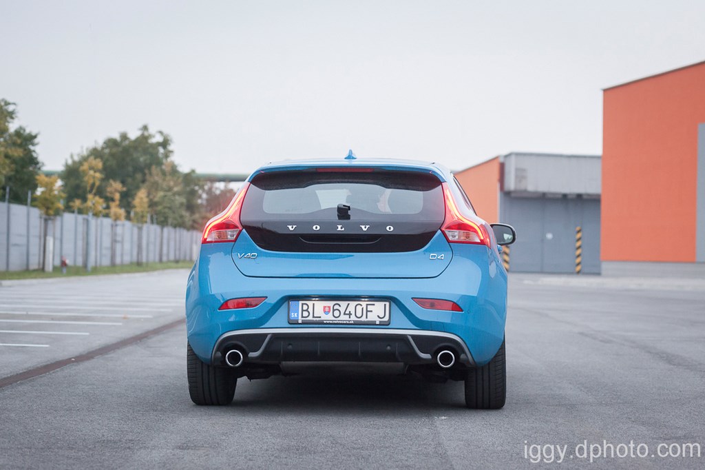 Volvo V40 R-Design