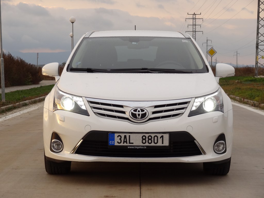 Toyota Avensis kombi 2.2 D-CAT