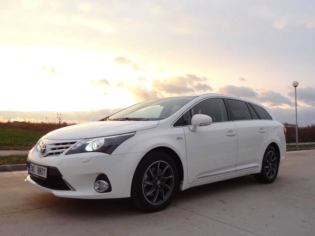 Toyota Avensis kombi 2.2 D-CAT