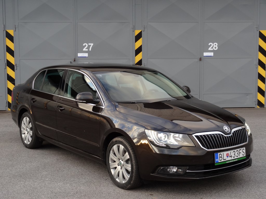 Škoda Superb 2.0 TSI DSG