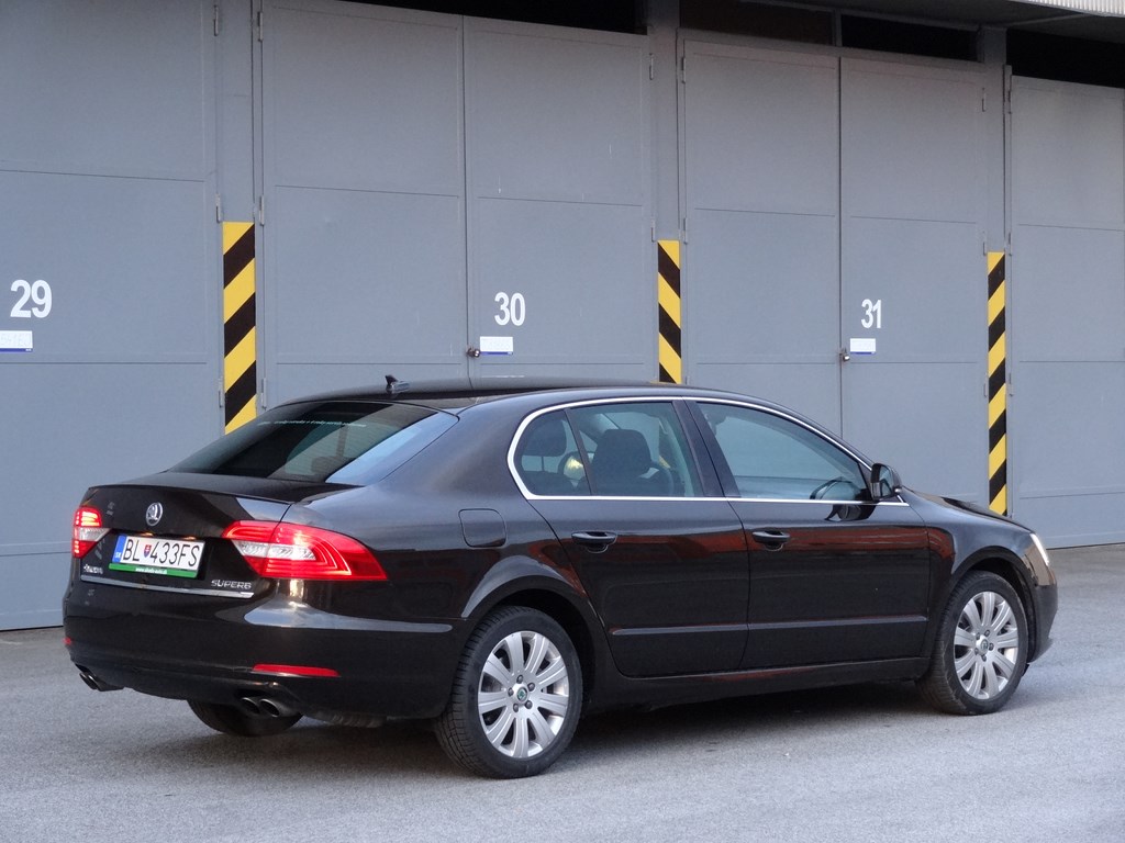 Škoda Superb 2.0 TSI DSG