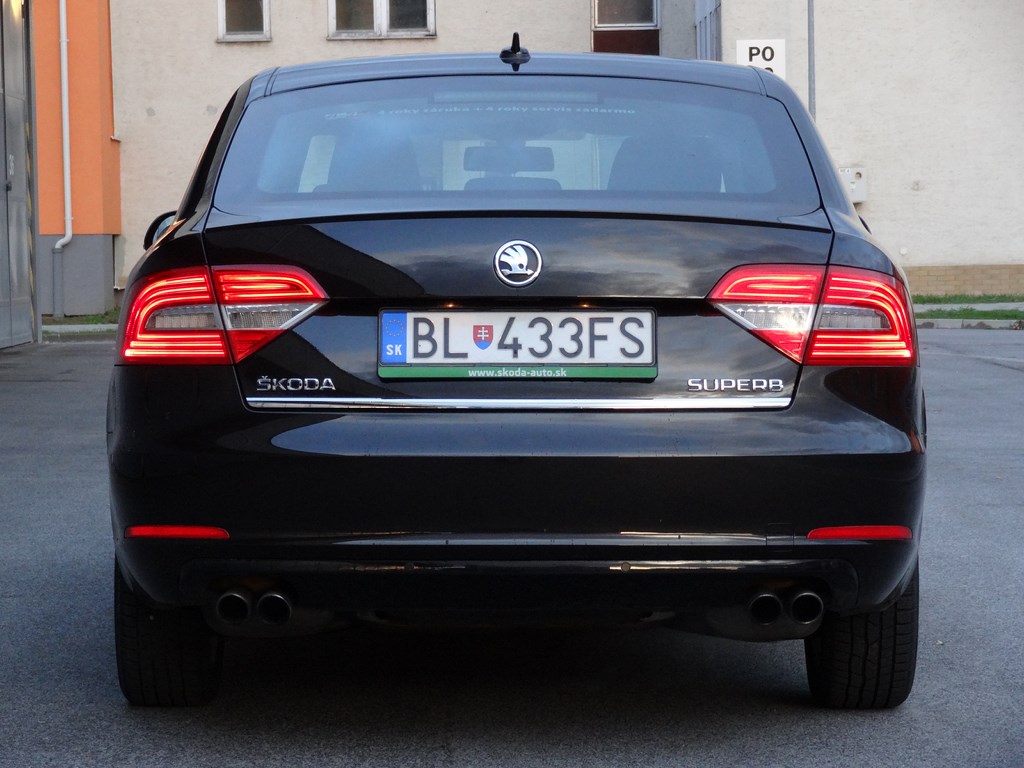 Škoda Superb 2.0 TSI DSG