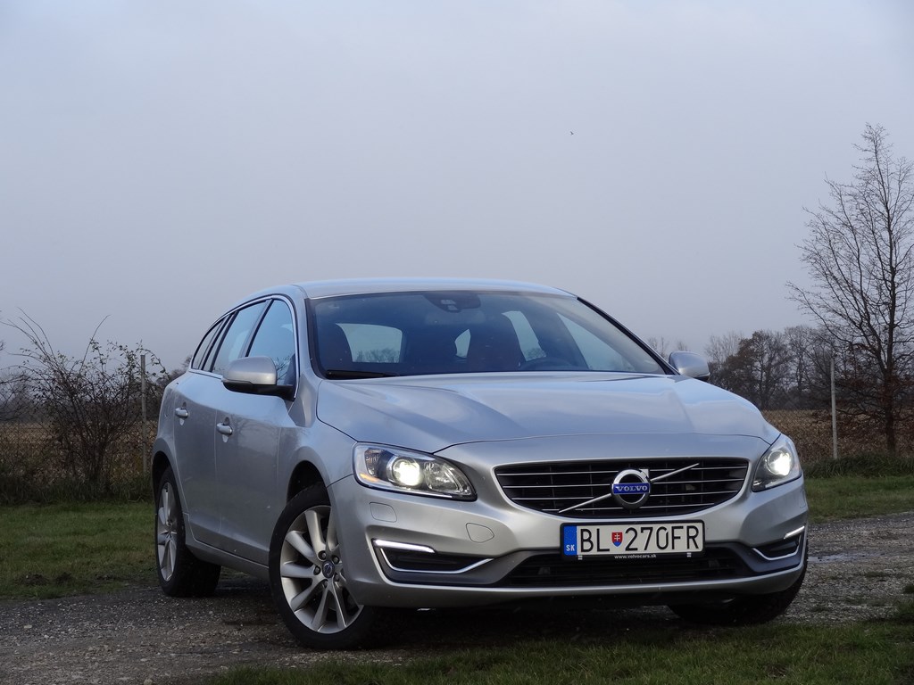 Volvo V60 D5 AWD