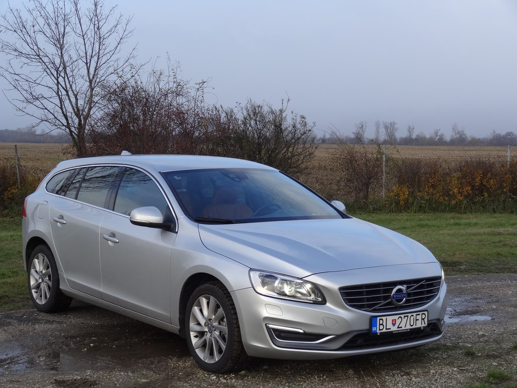 Volvo V60 D5 AWD