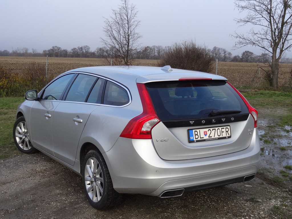 Volvo V60 D5 AWD