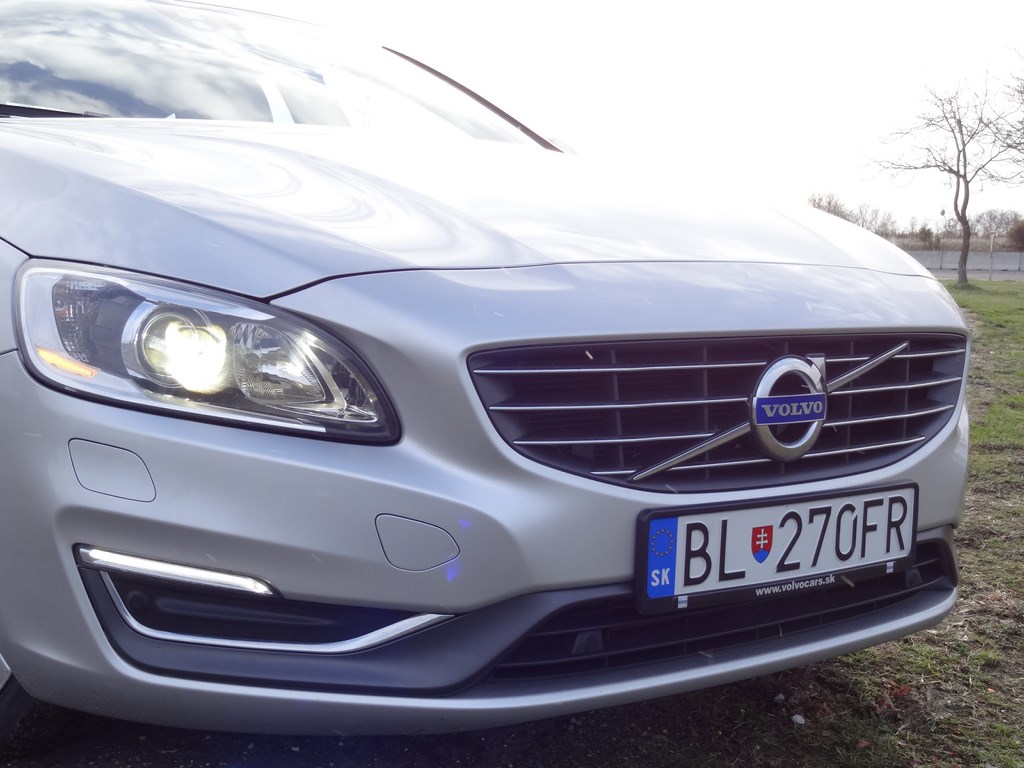 Volvo V60 D5 AWD