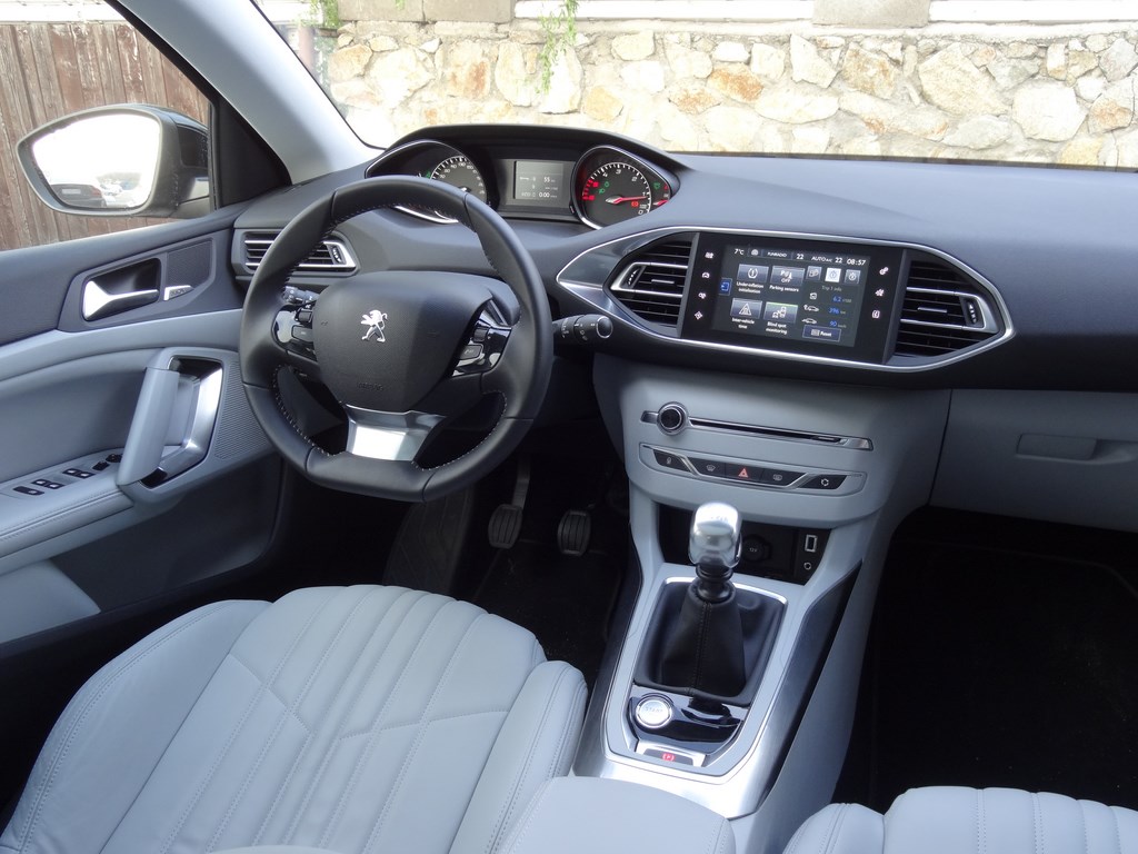 Peugeot 308 1.6 e-HDi 115k