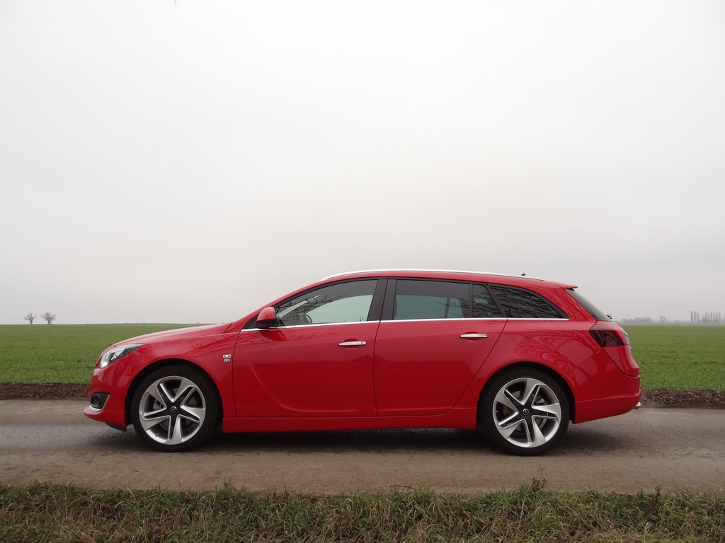 Opel Insignia Tourer 1.6 SIDI AT