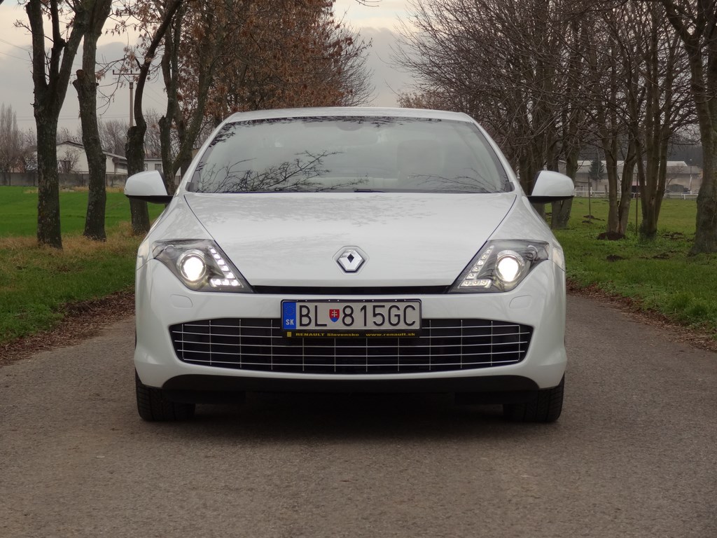 Renault Laguna Coupé 3.0 dCi V6 AT