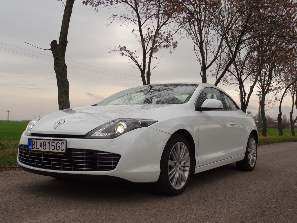 Renault Laguna Coupé 3.0 dCi V6 AT