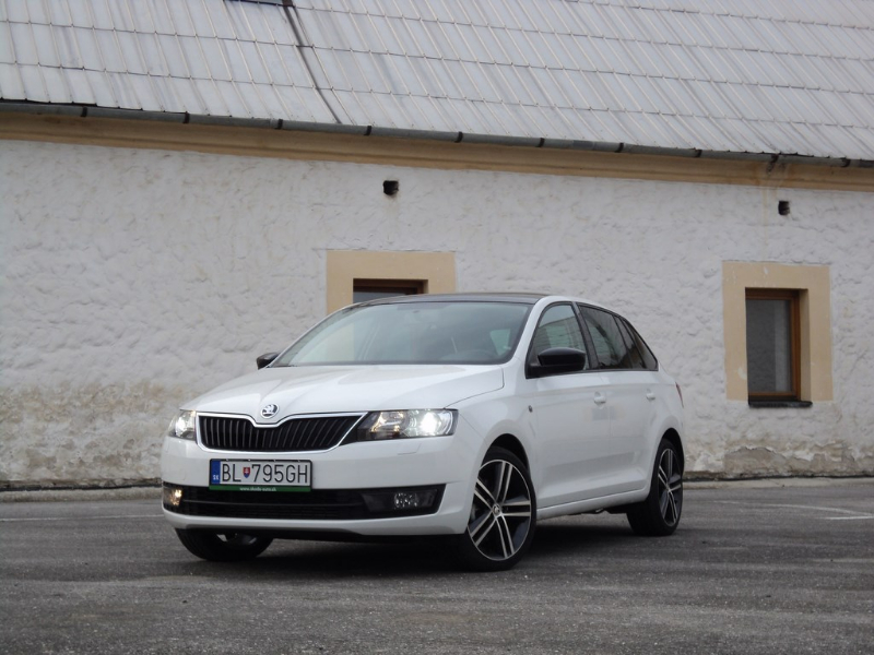 Škoda Rapid Spaceback 1.6 TDi DSG 66 kW