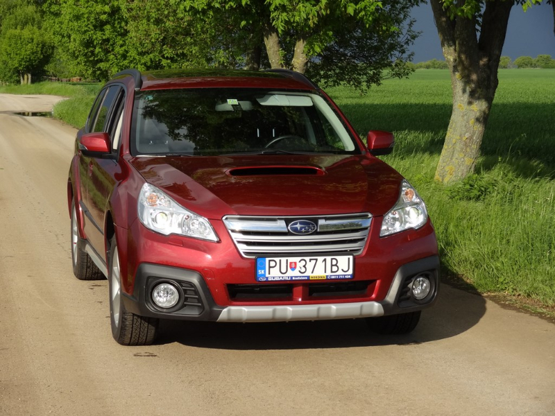 Subaru Outback 2.0D CVT