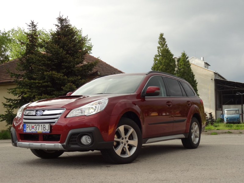 Subaru Outback 2.0D CVT