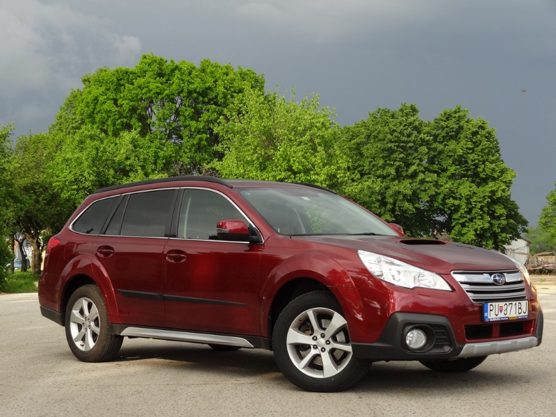 Subaru Outback 2.0D CVT