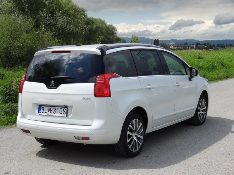 Peugeot 5008 2.0 HDi AT