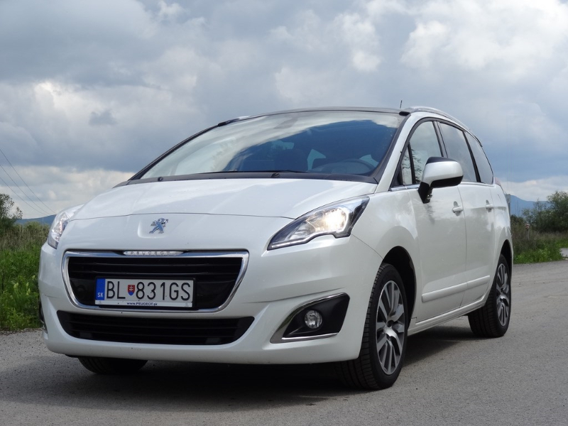 Peugeot 5008 2.0 HDi AT