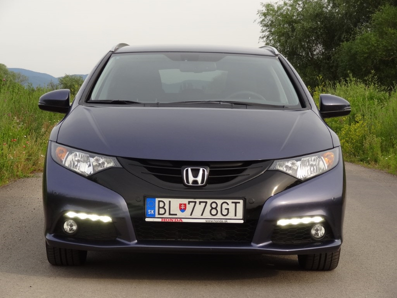 Dvojtest - Honda Civic Tourer