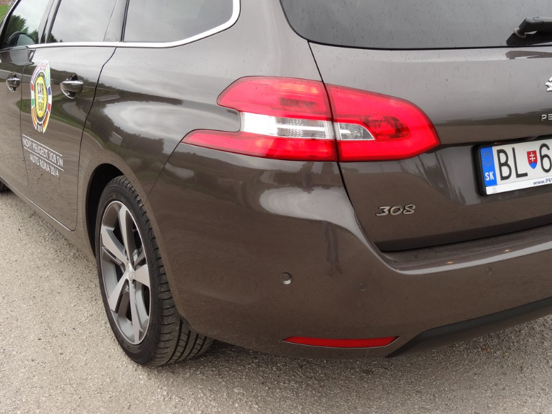 Peugeot 308 SW 1.6 e-HDi