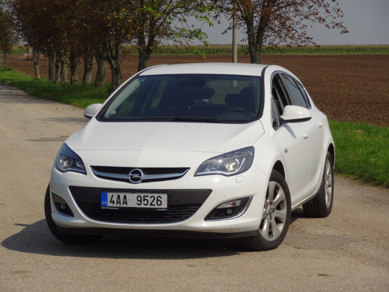 Opel Astra 1.6 CDTi