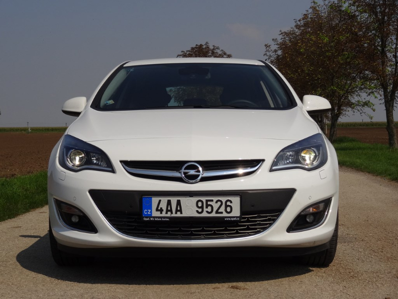 Opel Astra 1.6 CDTi