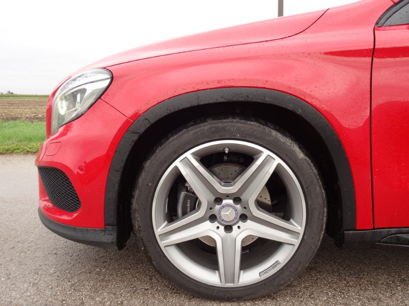 Mercedes-Benz GLA 220 CDI 4Matic