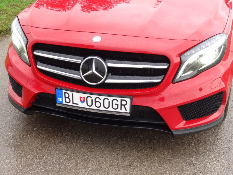 Mercedes-Benz GLA 220 CDI 4Matic