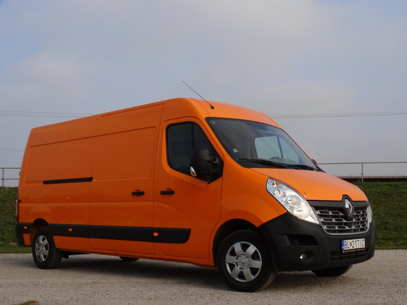 Renault Master 2.3 dCi L3H2