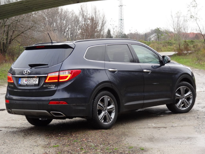 Hyundai Grand SantaFe 2.2 CRDi AT