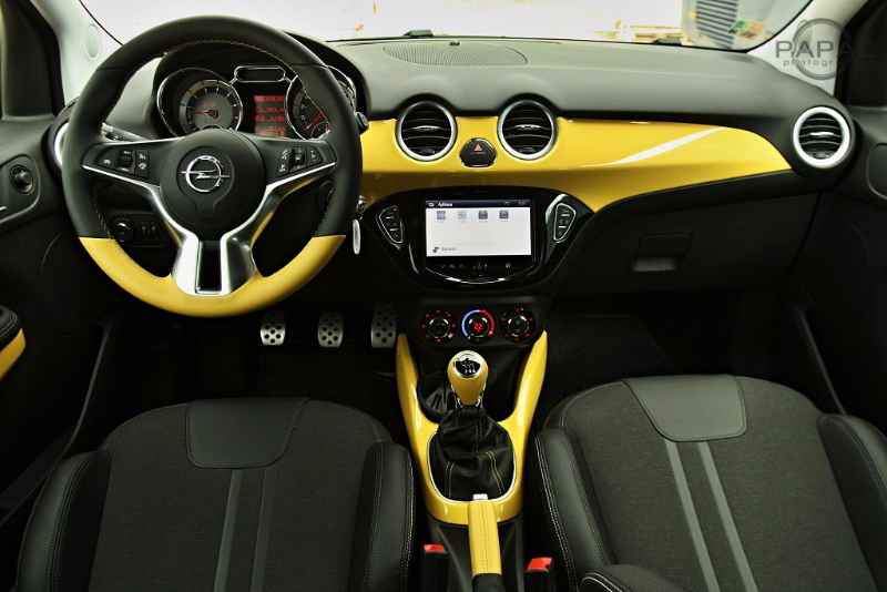 Opel Adam Rocks 1.0 Turbo