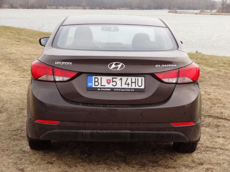 Hyundai Elantra 1.6i