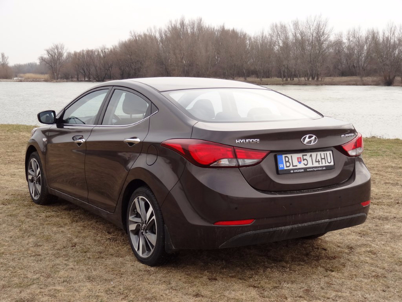 Hyundai Elantra 1.6i