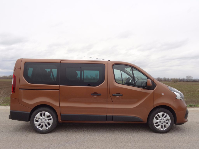 Renault Trafic Passenger 1.6 dCi L1H1P1